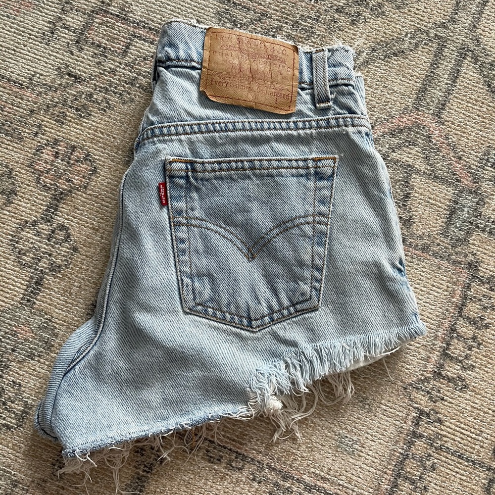 Jr Size 9 Levi High Waist Short Shorts